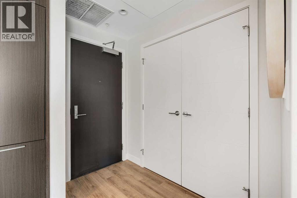 1004, 930 16 Avenue Sw, Calgary, Alberta  T2A 7Z6 - Photo 2 - A2259781