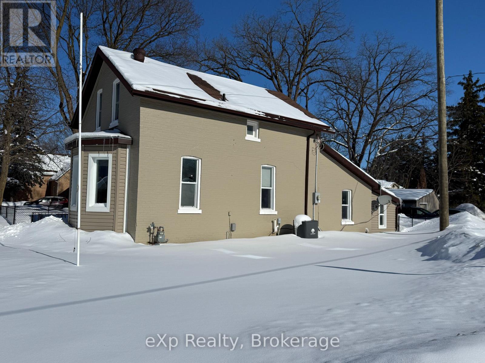 630 Gibson Street, Brockton, Ontario  N0G 2V0 - Photo 4 - X12771750