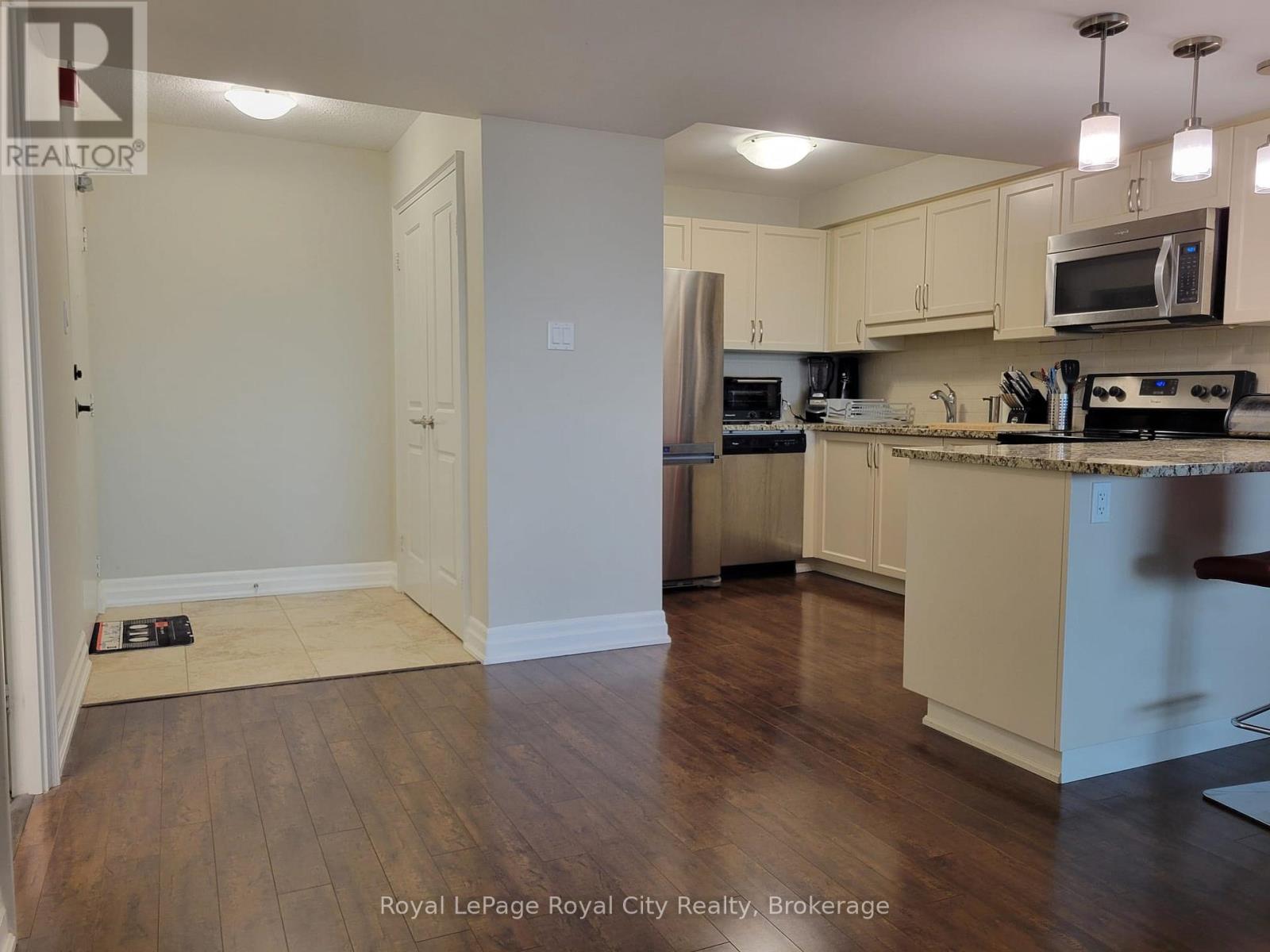 608 - 55 Yarmouth Street, Guelph (Downtown), Ontario  N1H 7R4 - Photo 6 - X12771770