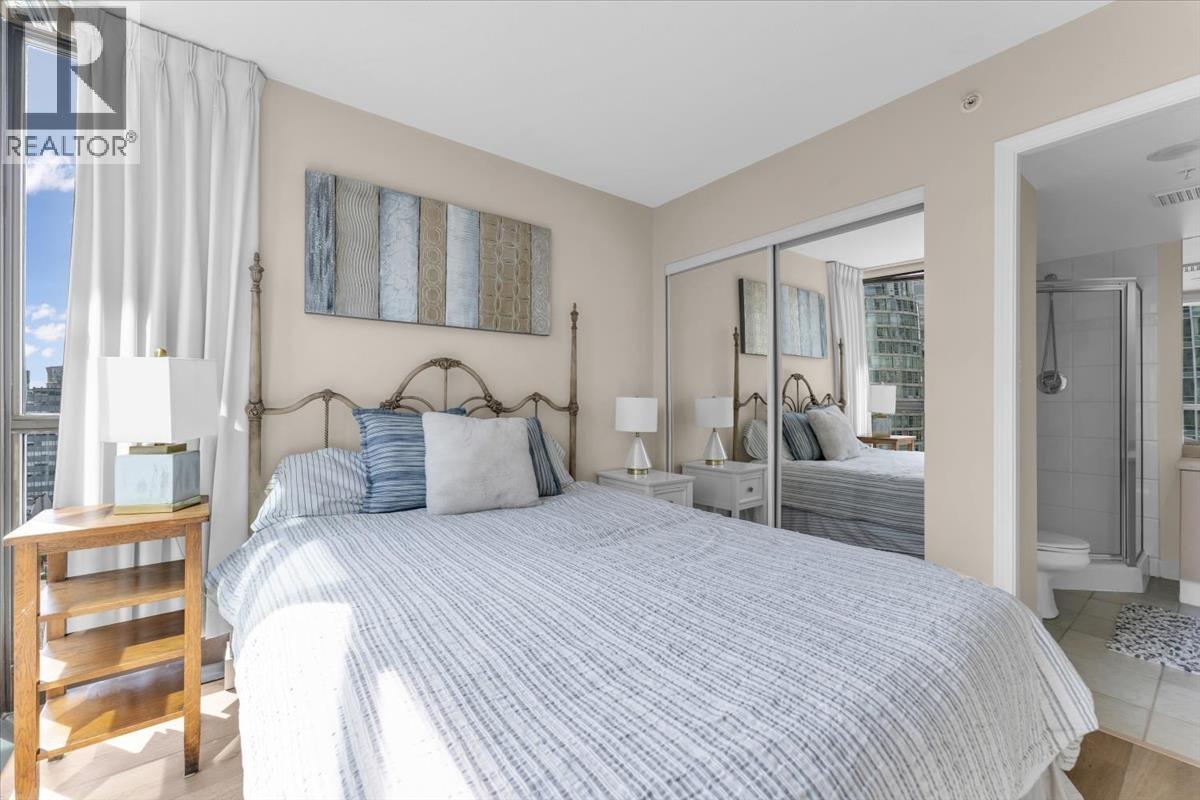 Listing Picture 19 of 33 : 2011 1331 ALBERNI STREET, Vancouver / 溫哥華 - 魯藝地產 Yvonne Lu Group - MLS Medallion Club Member