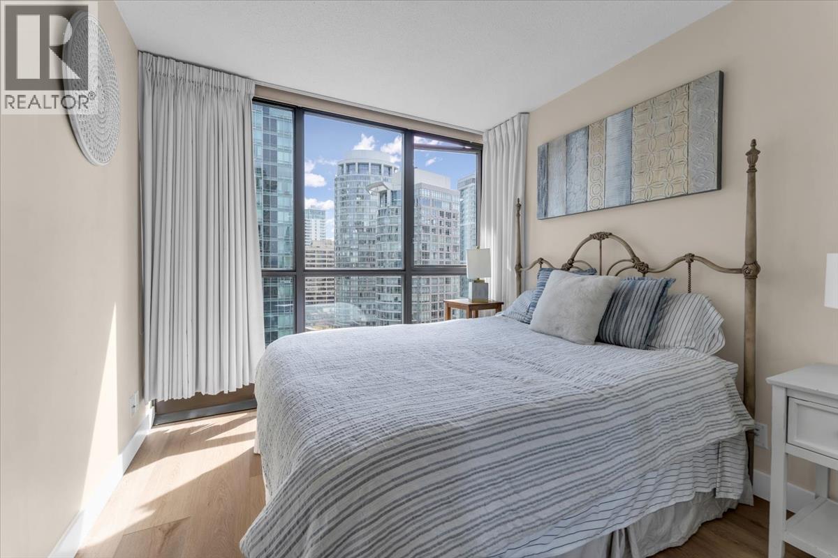 Listing Picture 21 of 33 : 2011 1331 ALBERNI STREET, Vancouver / 溫哥華 - 魯藝地產 Yvonne Lu Group - MLS Medallion Club Member