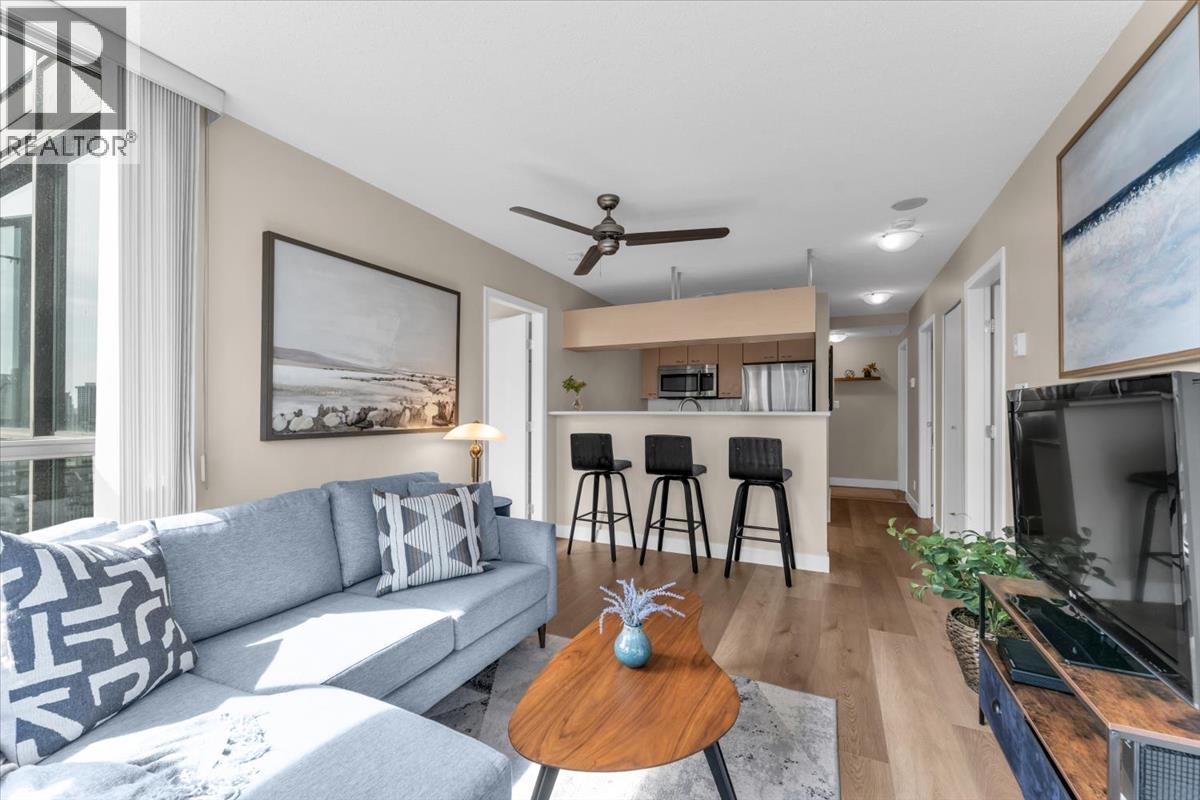 Listing Picture 9 of 33 : 2011 1331 ALBERNI STREET, Vancouver / 溫哥華 - 魯藝地產 Yvonne Lu Group - MLS Medallion Club Member