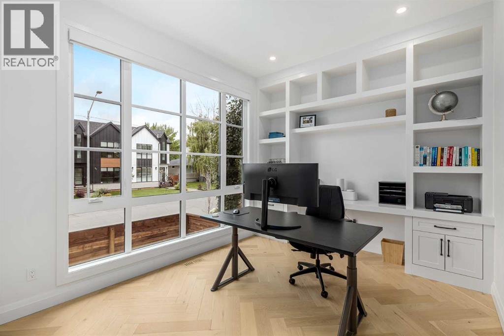 2032 41 Avenue Sw, Calgary, Alberta  T2T 2M1 - Photo 12 - A2282830