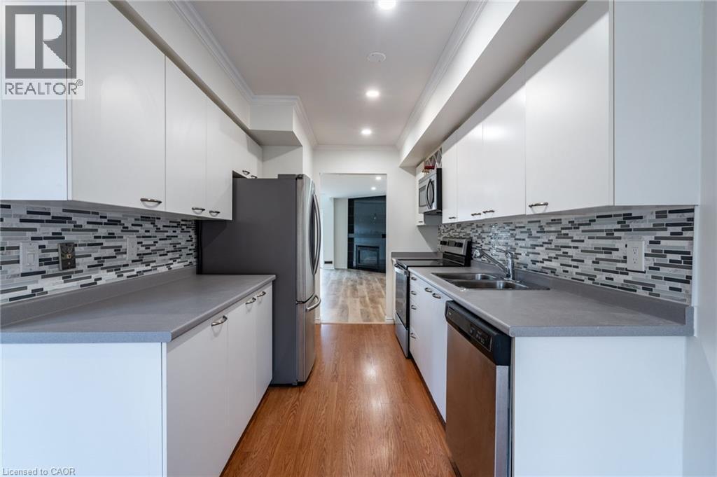 2075 Walkers Line Unit# 246, Burlington, Ontario  L7M 4G7 - Photo 12 - 40796062