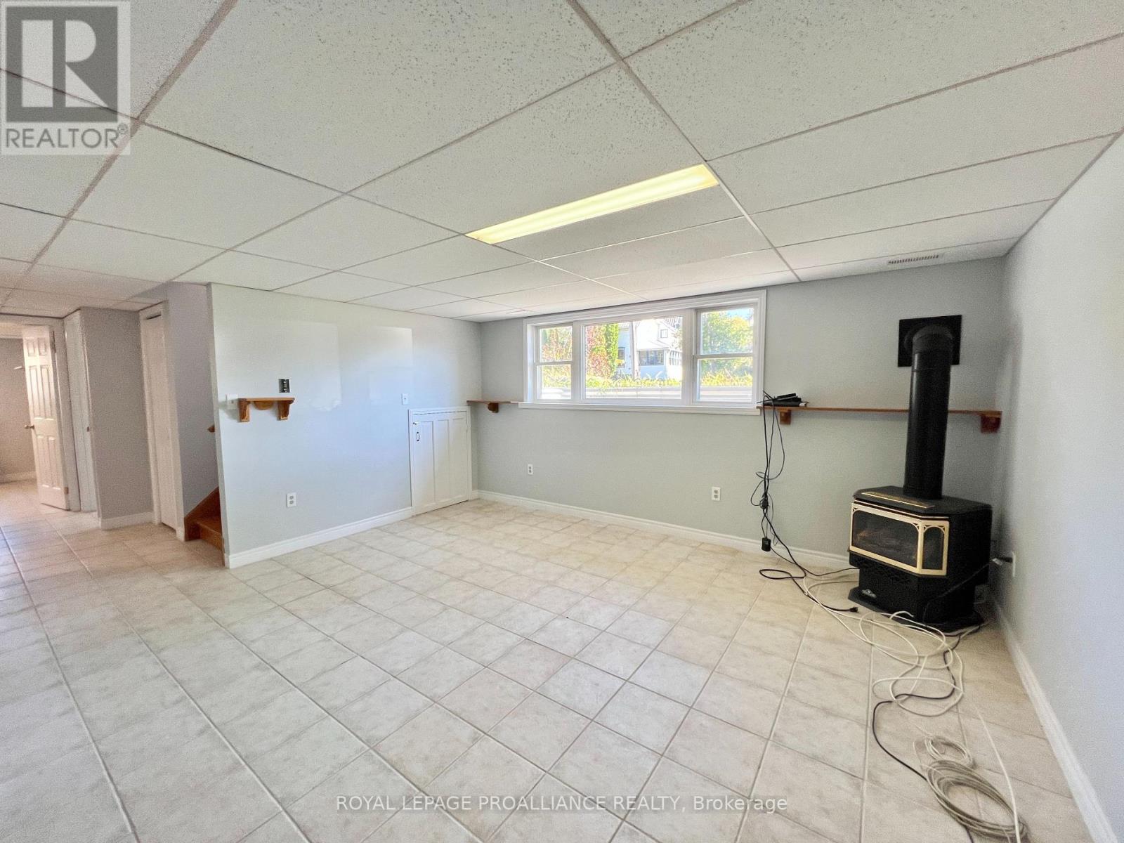 444 County Road 19, Prince Edward County (Ameliasburg Ward), Ontario  K0K 1A0 - Photo 23 - X12771700