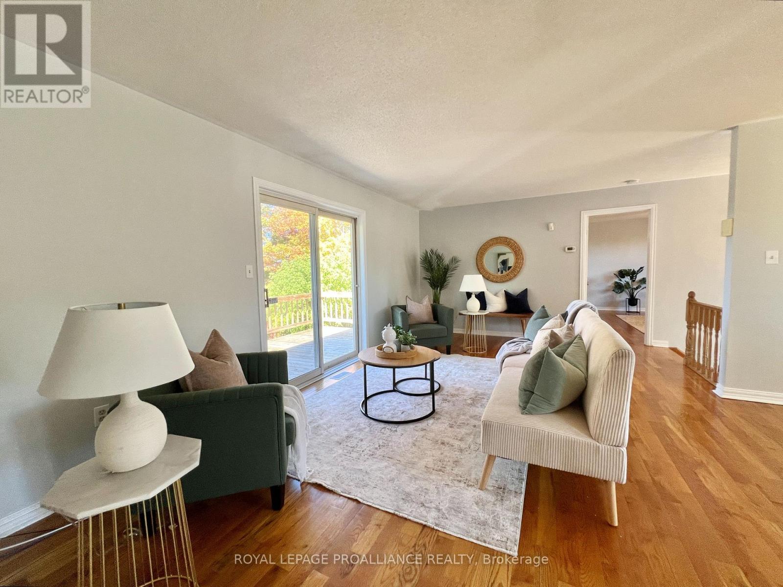 444 County Road 19, Prince Edward County (Ameliasburg Ward), Ontario  K0K 1A0 - Photo 5 - X12771700