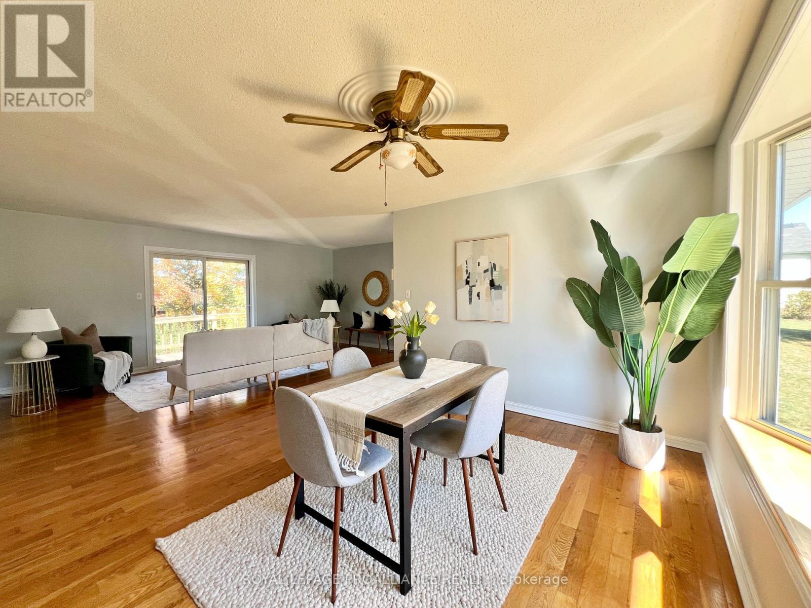 444 County Road 19, Prince Edward County (Ameliasburg Ward), Ontario  K0K 1A0 - Photo 6 - X12771700