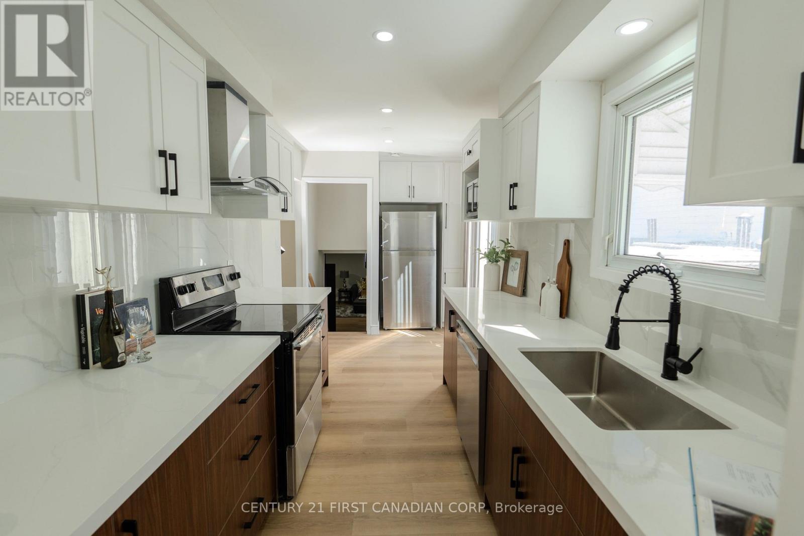 71 Adswood Road, London South (South Y), Ontario  N6E 2W2 - Photo 16 - X12771684