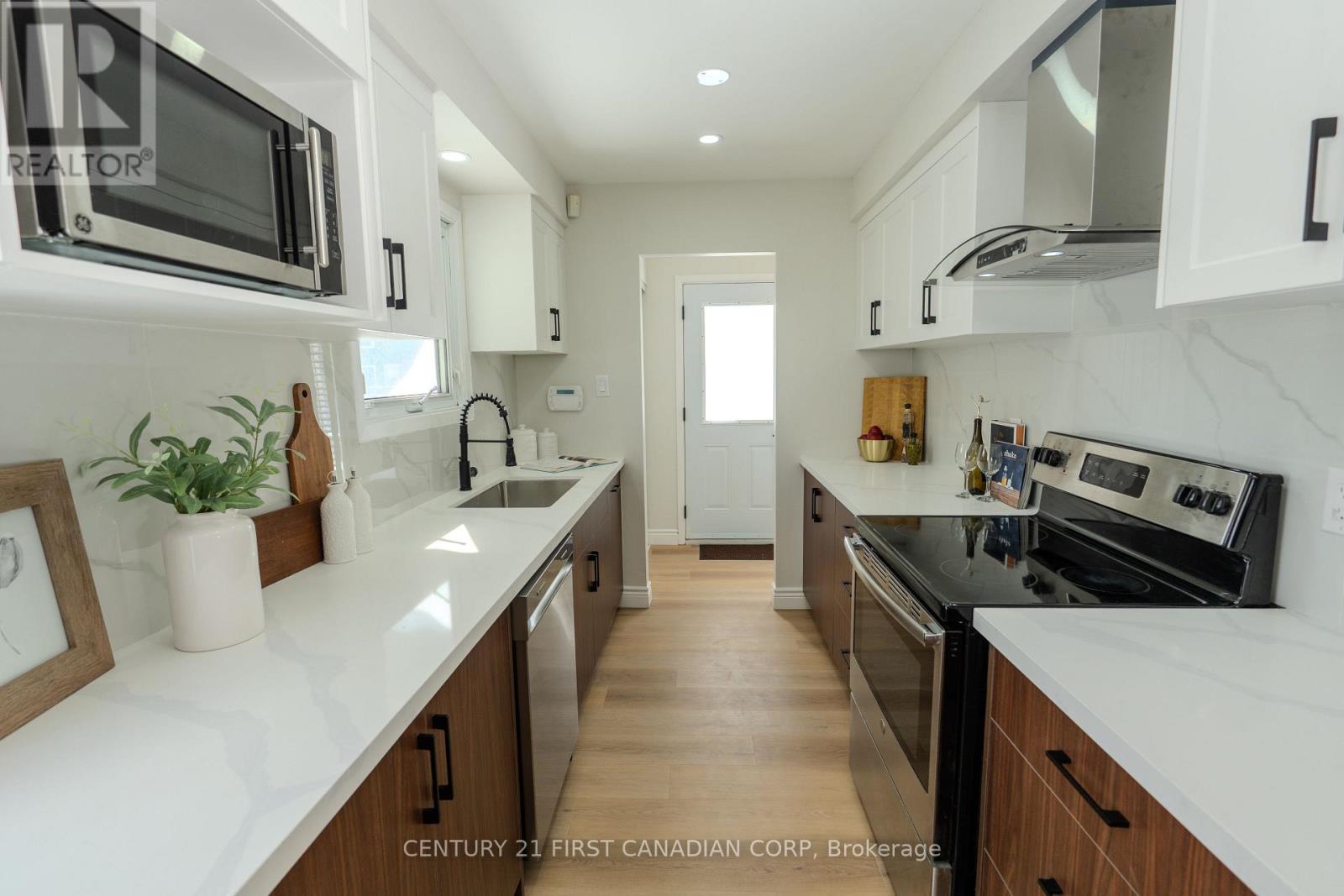 71 Adswood Road, London South (South Y), Ontario  N6E 2W2 - Photo 22 - X12771684