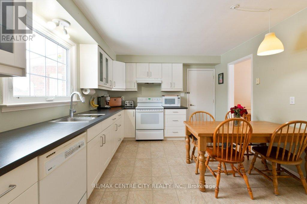 6579 Bostwick Road, Central Elgin, Ontario  N0L 2L0 - Photo 17 - X12771808