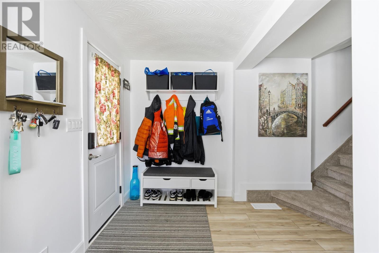 295 Fifth Ave, Sault Ste. Marie, Ontario  P6C 4L4 - Photo 3 - SM260257