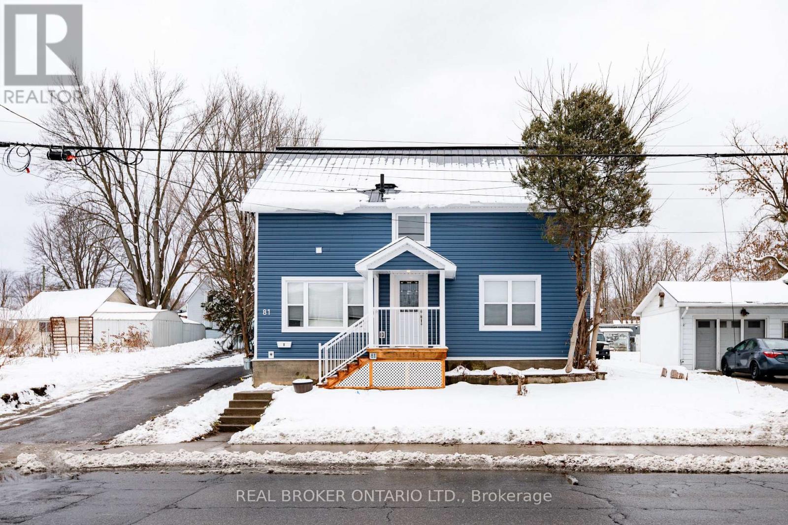 B - 81 QUEEN STREET, smiths falls, Ontario