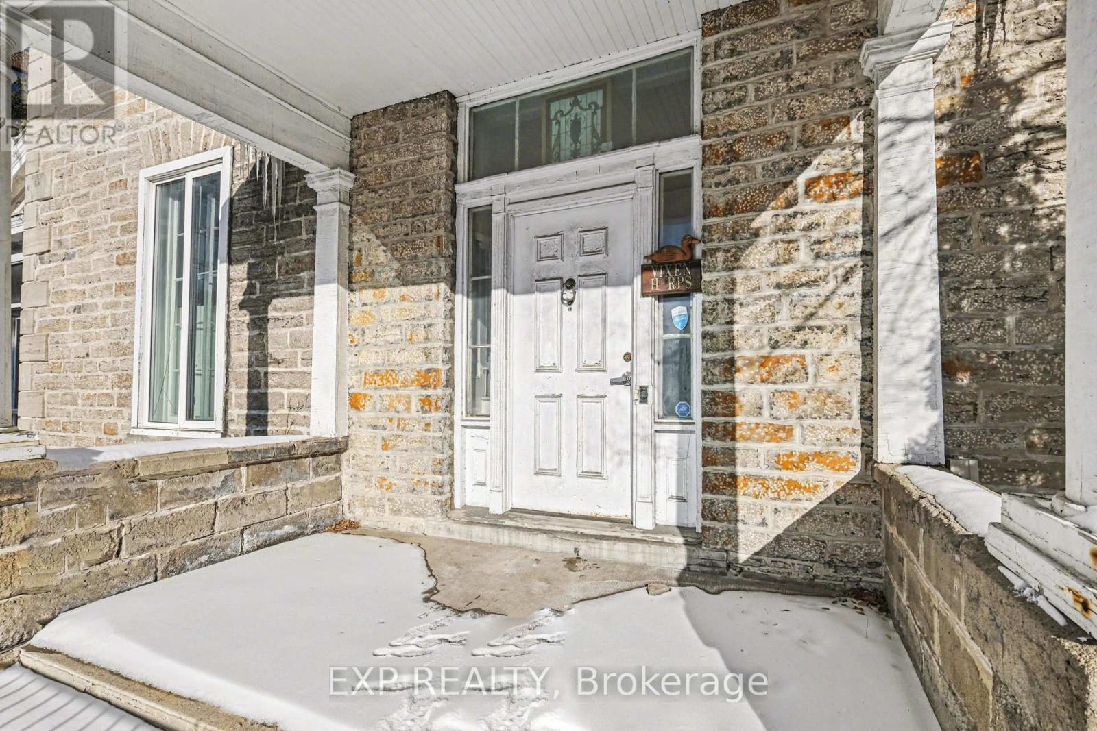 149 Daly Avenue, Ottawa, Ontario  K1N 6E8 - Photo 2 - X12771740