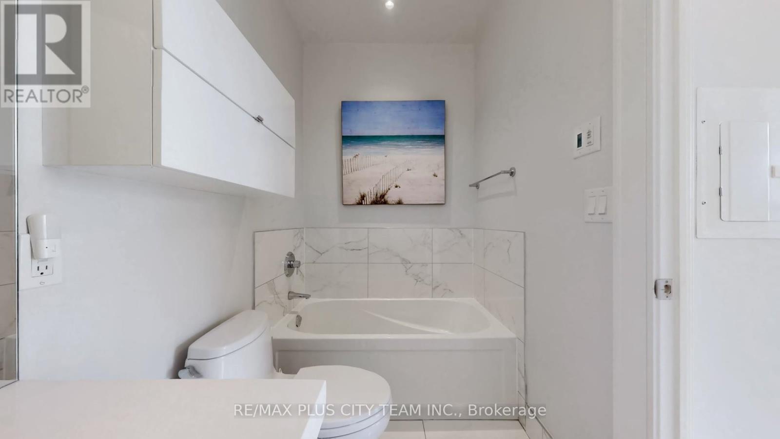 1305 - 39 Queens Quay E, Toronto, Ontario  M5E 0A5 - Photo 16 - C12761982