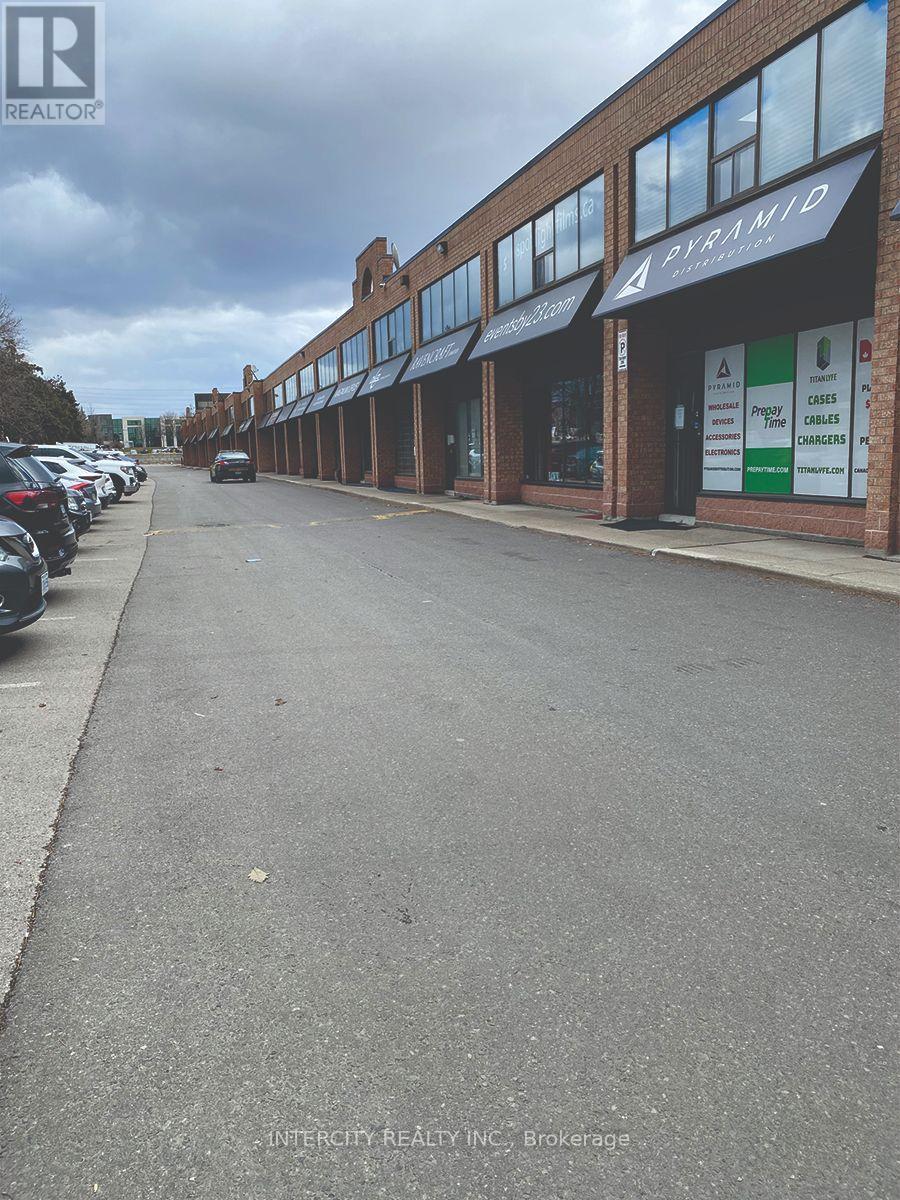 26b - 665 Millway Avenue, Vaughan, Ontario  L4K 3T8 - Photo 24 - N12735720