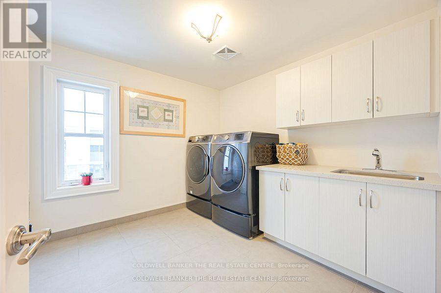 59 Leith Drive, Bradford West Gwillimbury (Bradford), Ontario  L3Z 0V6 - Photo 14 - N12770368