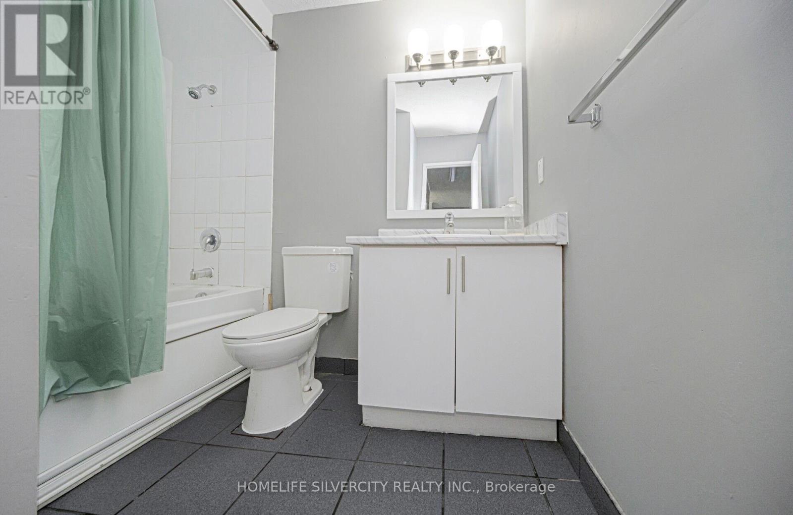 611 - 3577 Derry Road E, Mississauga, Ontario  L4T 1B3 - Photo 27 - W12769116