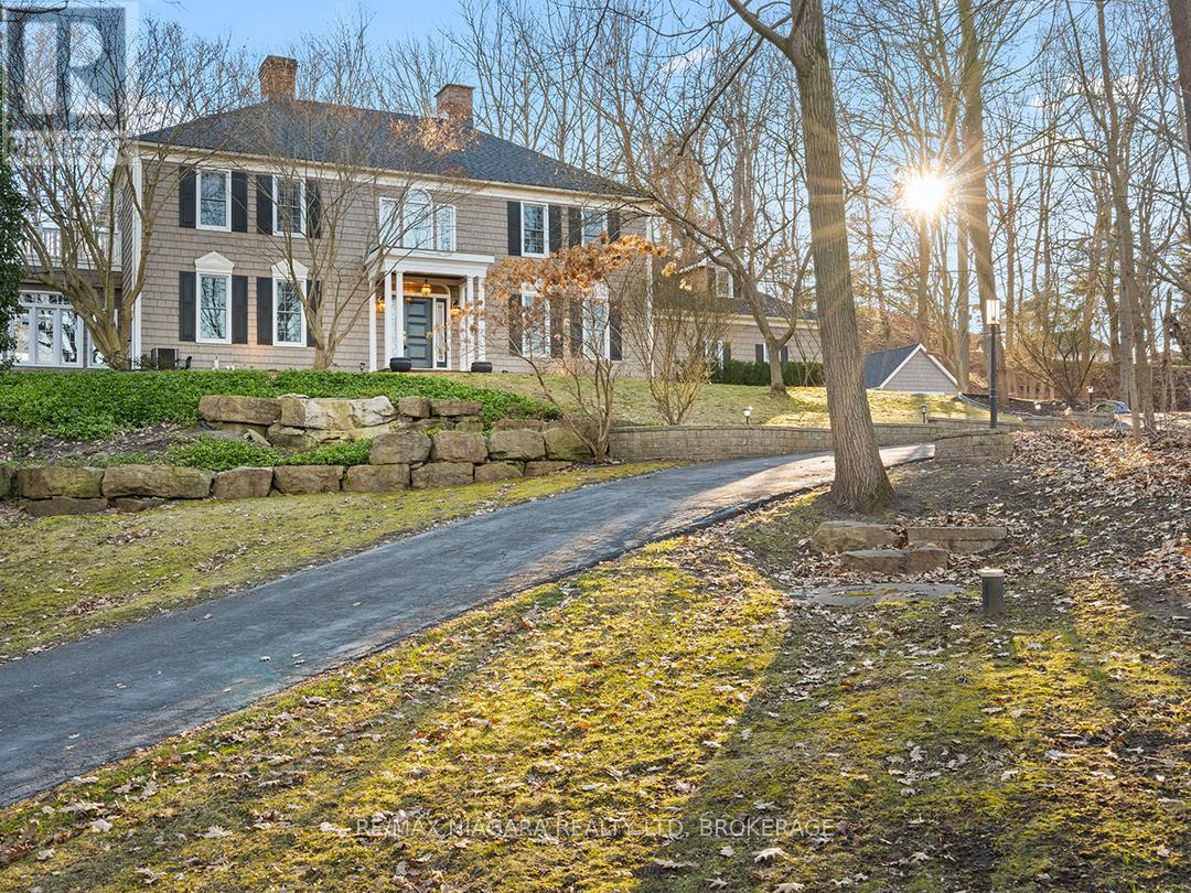 10187 Lakeshore Road W, Wainfleet (Lakeshore), Ontario  L3K 5V4 - Photo 2 - X12771776