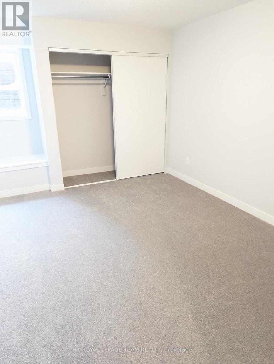606 Lillian Freiman Private, Ottawa, Ontario  K2J 6Z8 - Photo 9 - X12700544