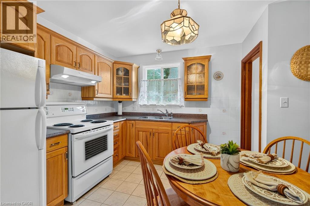 961 Danforth Avenue, Burlington, Ontario  L7T 1S7 - Photo 12 - 40760514