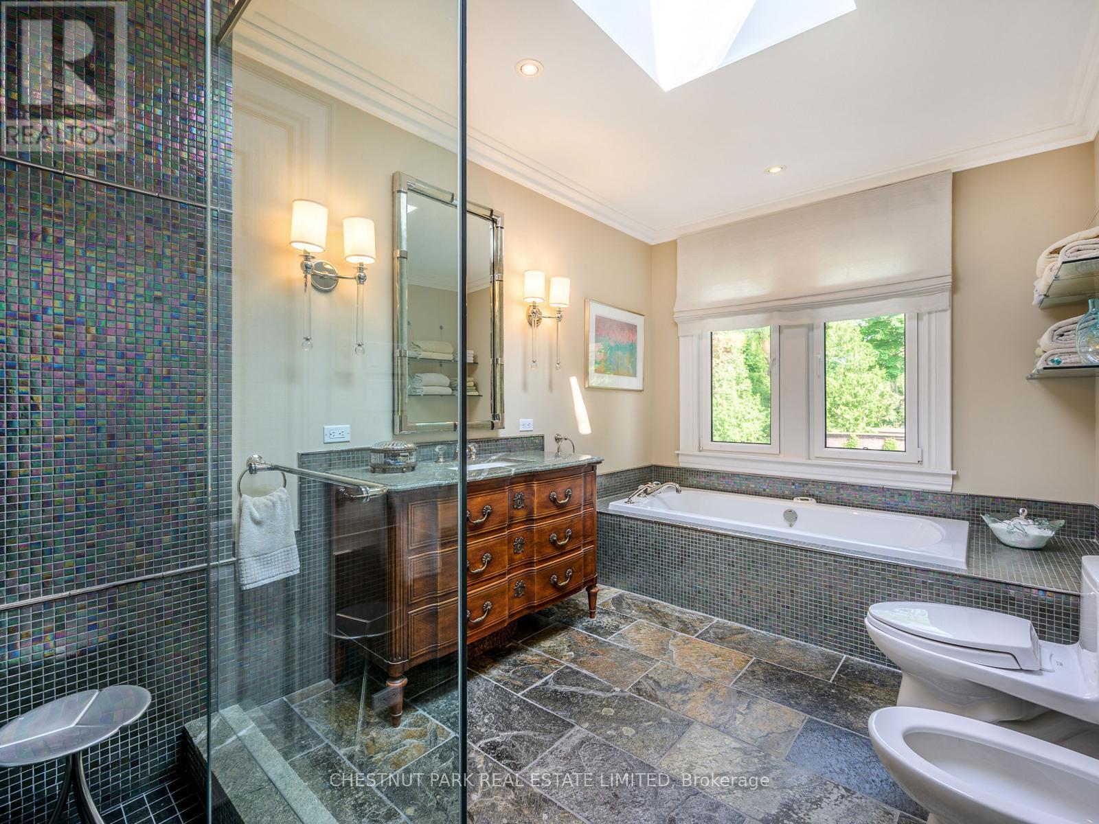 78 Dale Avenue, Toronto, Ontario  M4W 1K9 - Photo 25 - C12771608