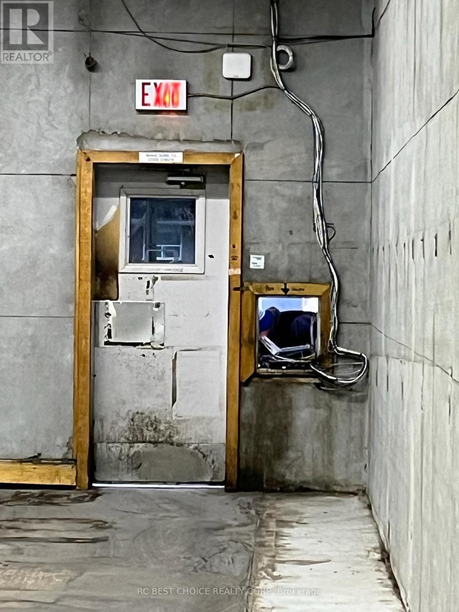 23 - 3078 Don Mills Road E, Toronto, Ontario  M2J 3C1 - Photo 13 - C12771622