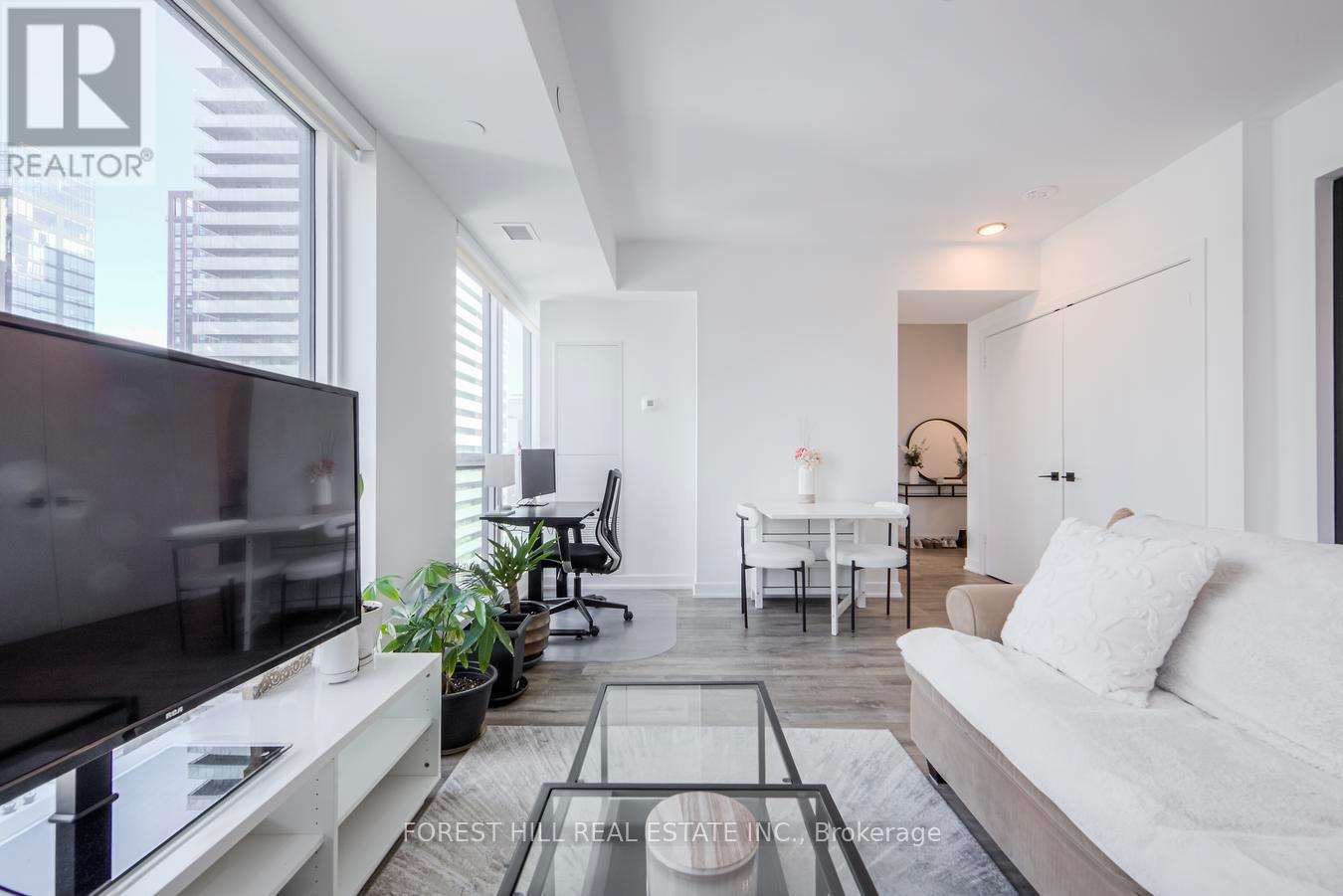 3006 - 327 King Street W, Toronto, Ontario  M5V 0W7 - Photo 10 - C12771638