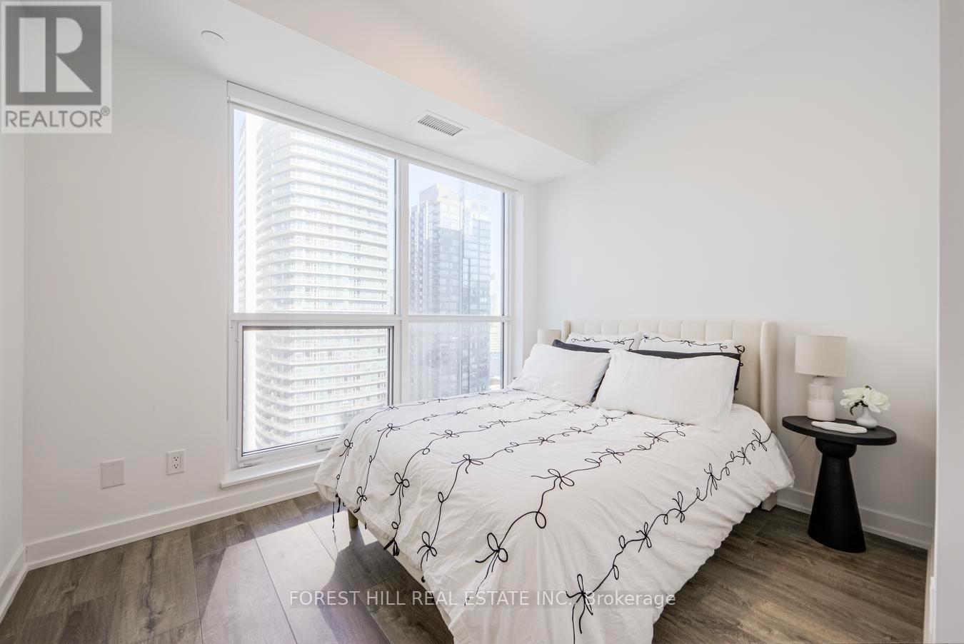 3006 - 327 King Street W, Toronto, Ontario  M5V 0W7 - Photo 16 - C12771638