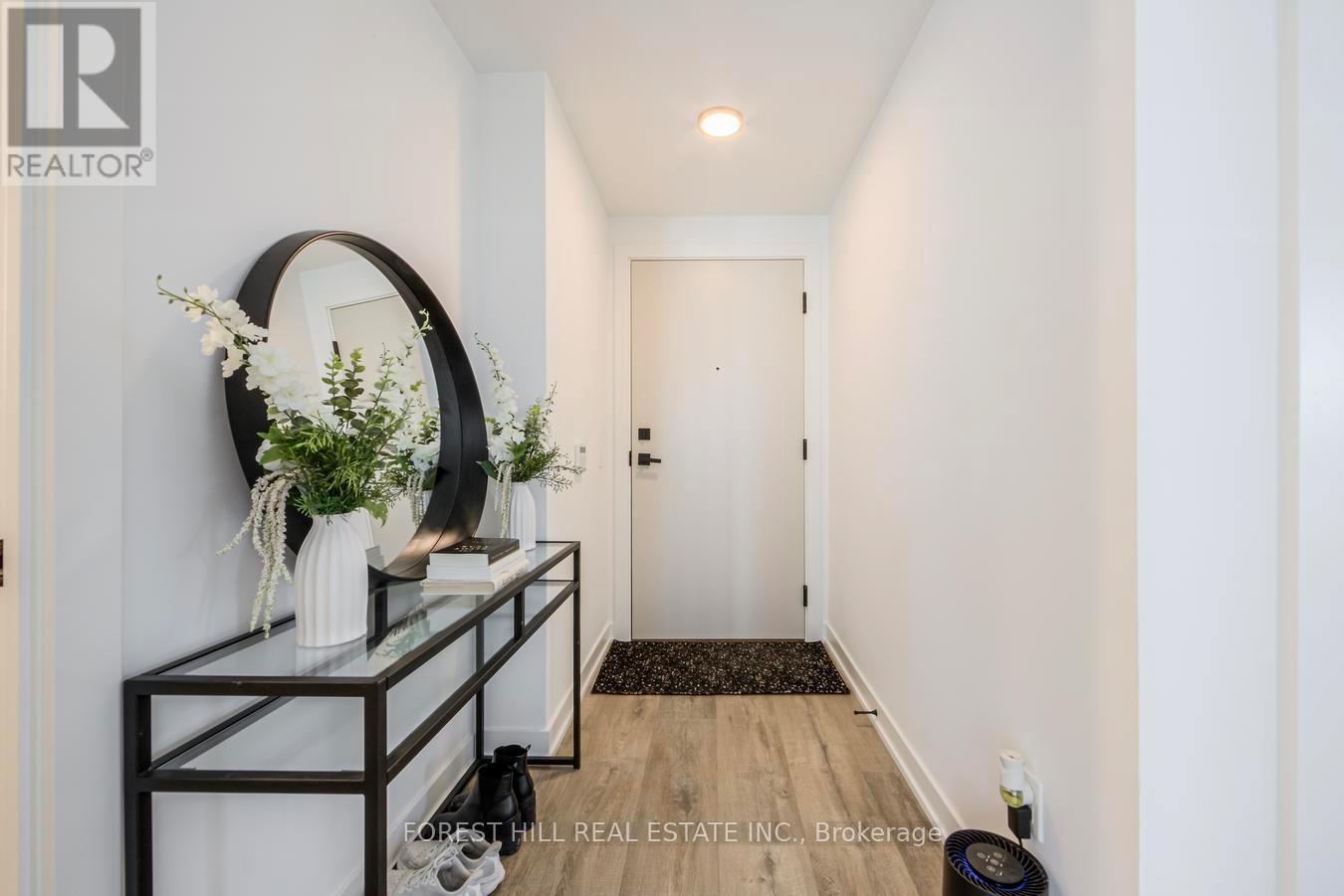 3006 - 327 King Street W, Toronto, Ontario  M5V 0W7 - Photo 2 - C12771638