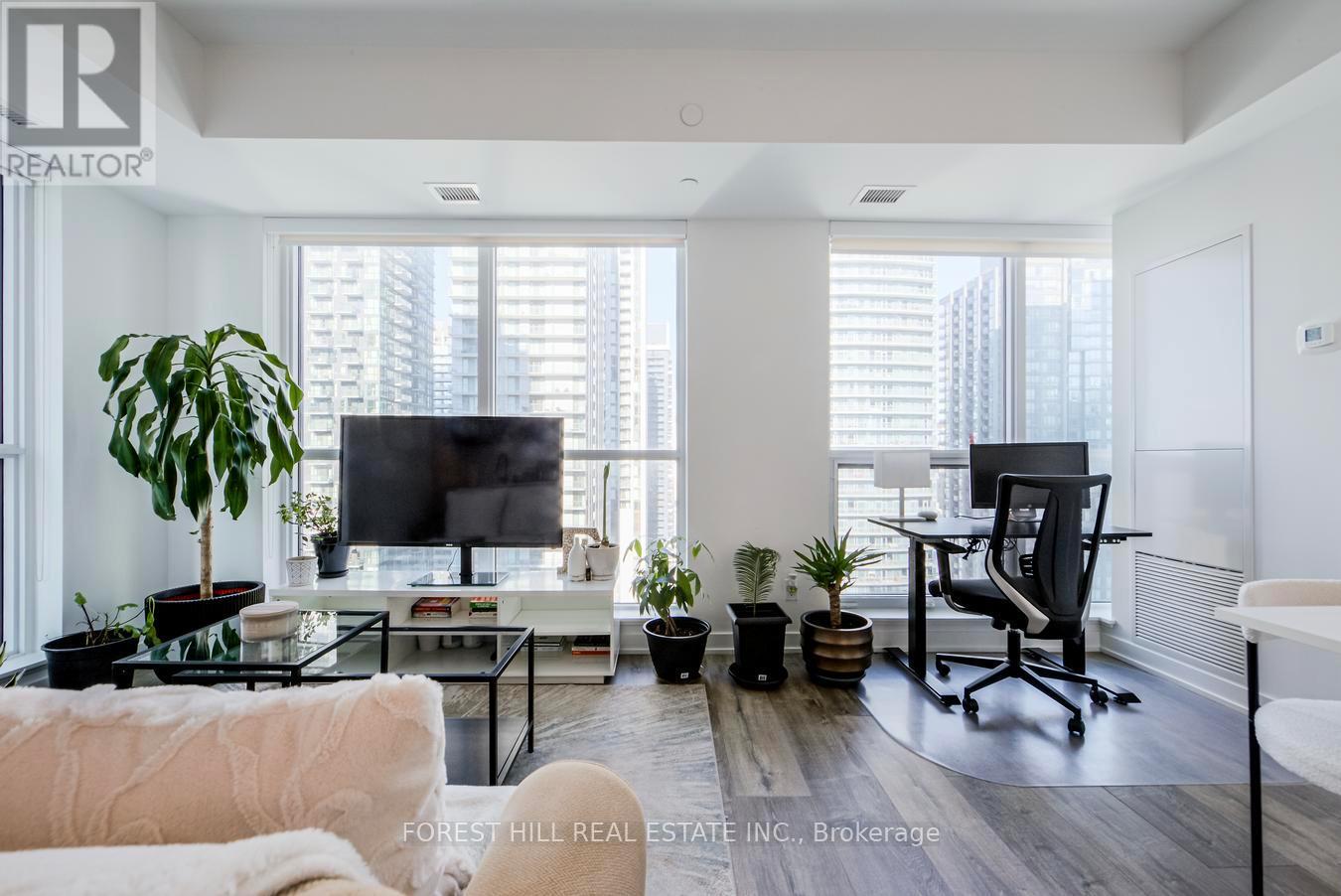 3006 - 327 King Street W, Toronto, Ontario  M5V 0W7 - Photo 5 - C12771638