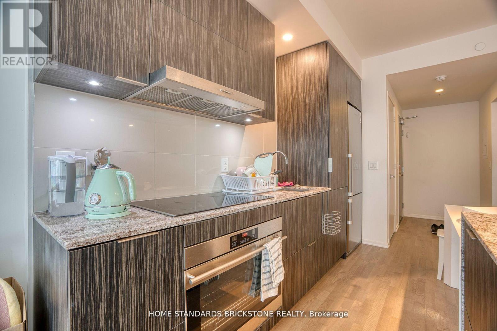 1609 - 1 Bloor Street E, Toronto, Ontario  M4W 0A8 - Photo 7 - C12771654