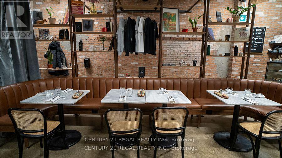 337 King Street W, Toronto, Ontario  M5V 2E7 - Photo 5 - C12771672