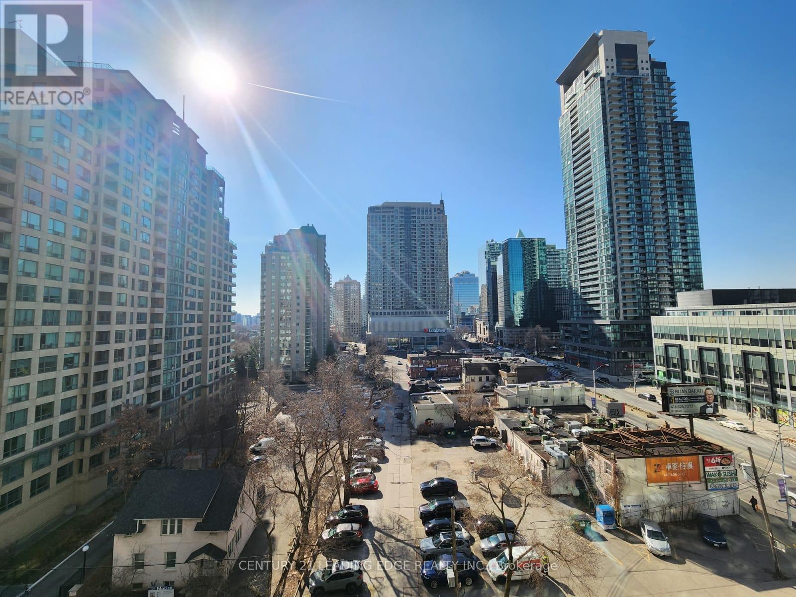 807 - 18 Parkview Avenue, Toronto, Ontario  M2N 7H7 - Photo 8 - C12771678