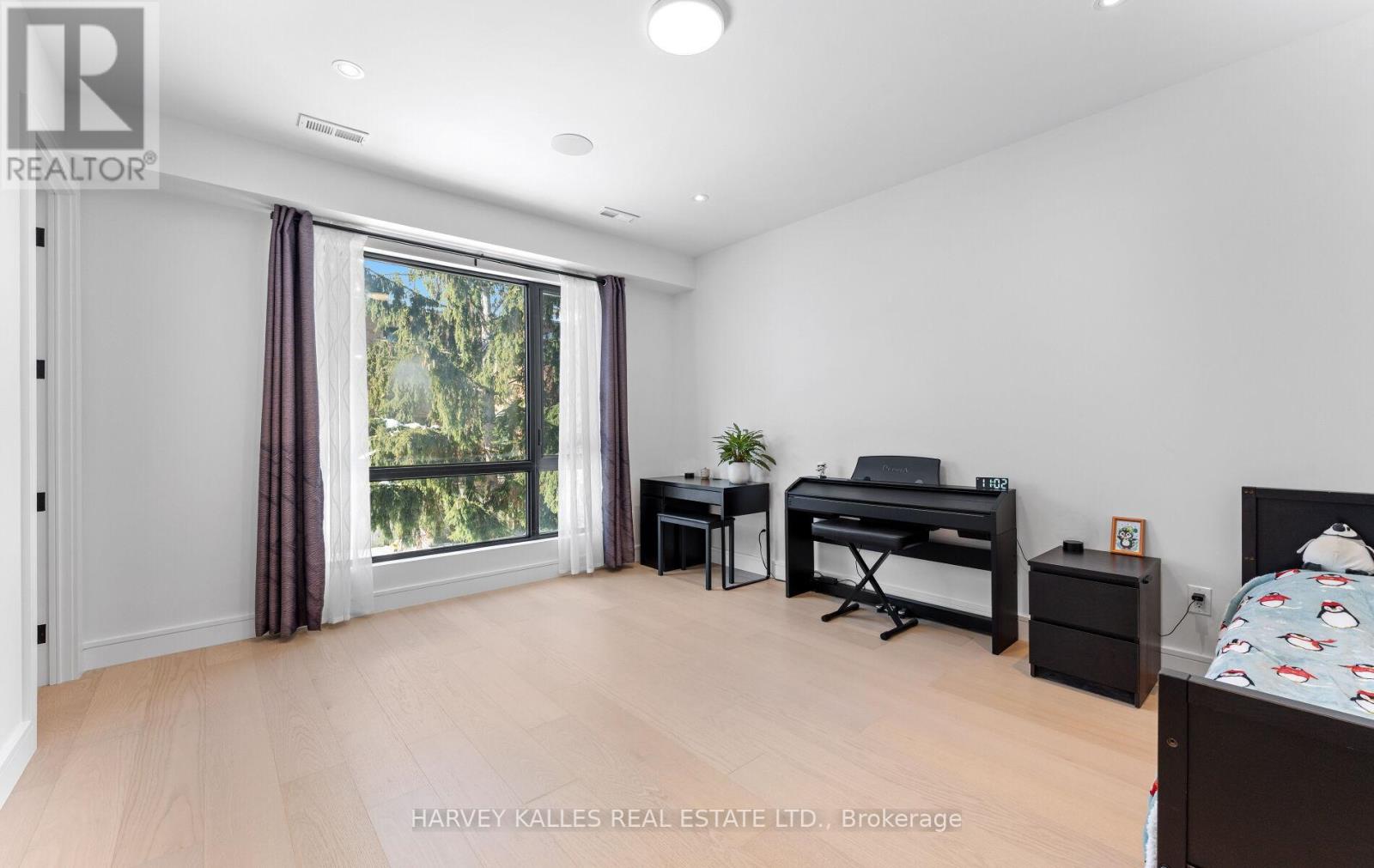 656 Oriole Parkway, Toronto, Ontario  M4R 2C4 - Photo 17 - C12771692