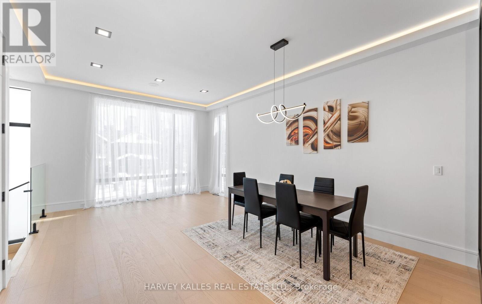 656 Oriole Parkway, Toronto, Ontario  M4R 2C4 - Photo 4 - C12771692