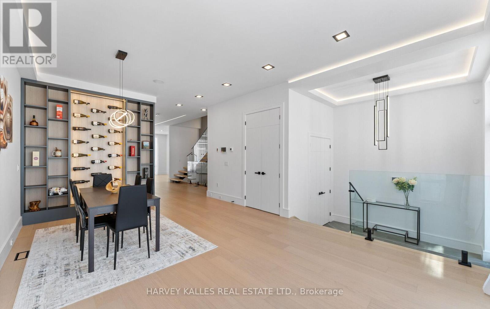 656 Oriole Parkway, Toronto, Ontario  M4R 2C4 - Photo 5 - C12771692