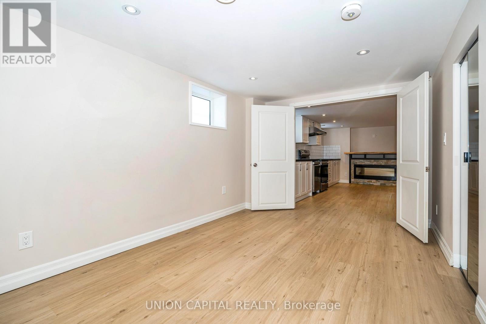 Basement - 40 Peveril Hill N, Toronto, Ontario  M6C 3B1 - Photo 12 - C12771810