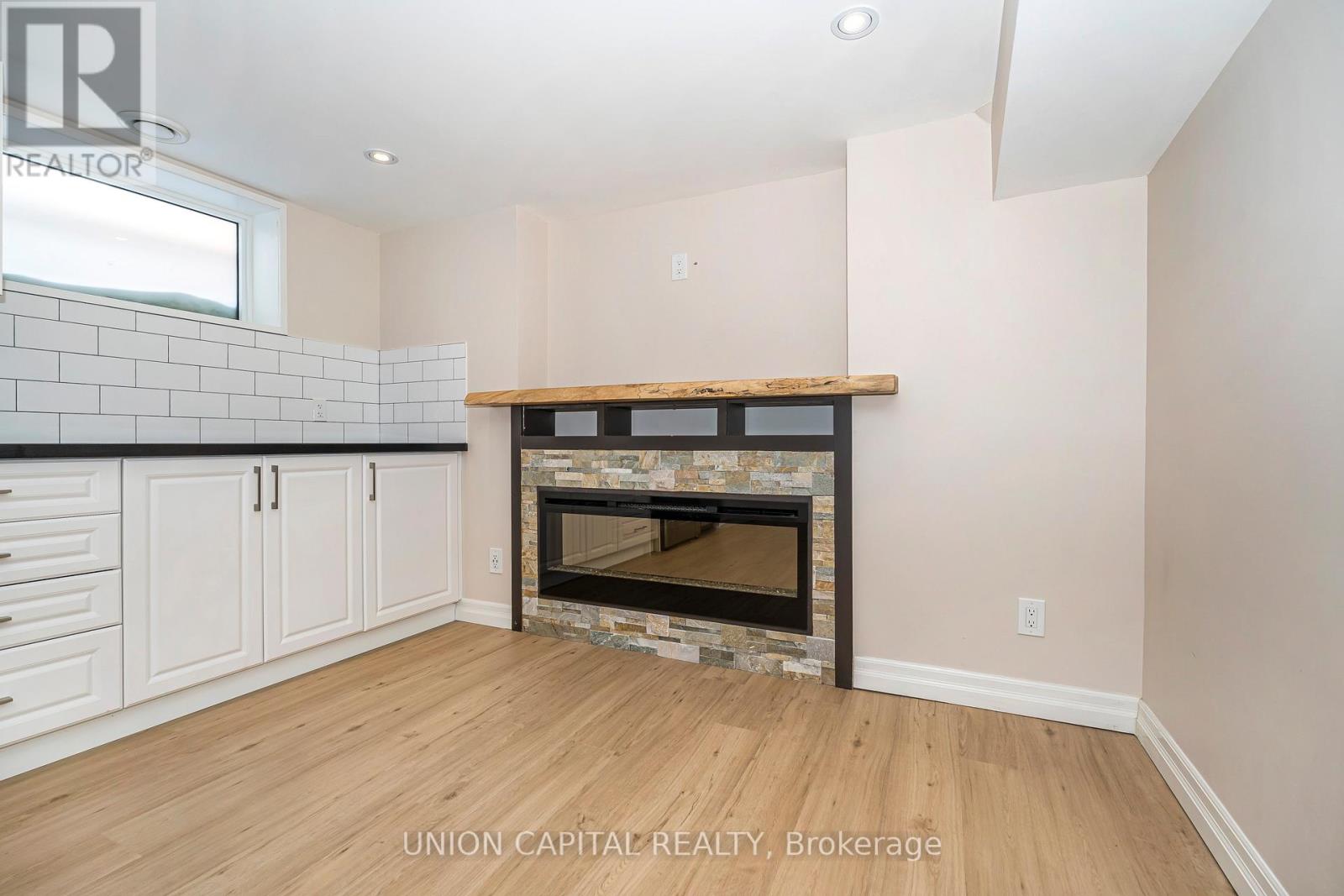 Basement - 40 Peveril Hill N, Toronto, Ontario  M6C 3B1 - Photo 6 - C12771810