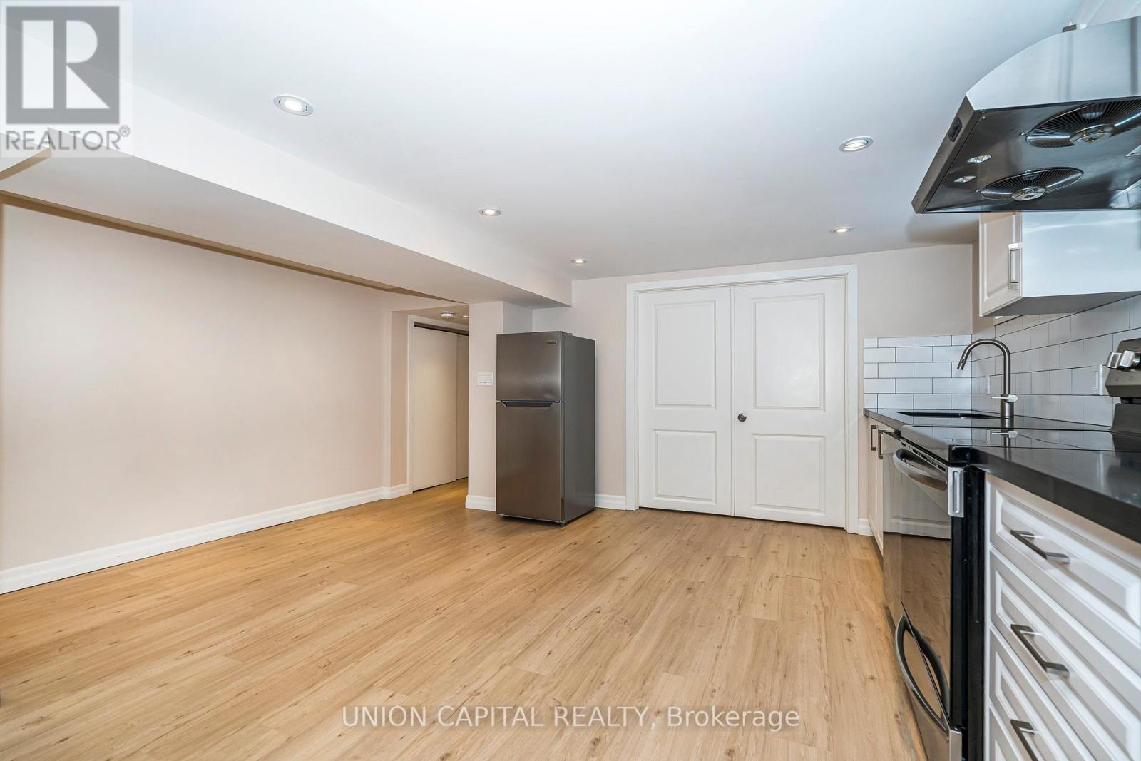 Basement - 40 Peveril Hill N, Toronto, Ontario  M6C 3B1 - Photo 7 - C12771810