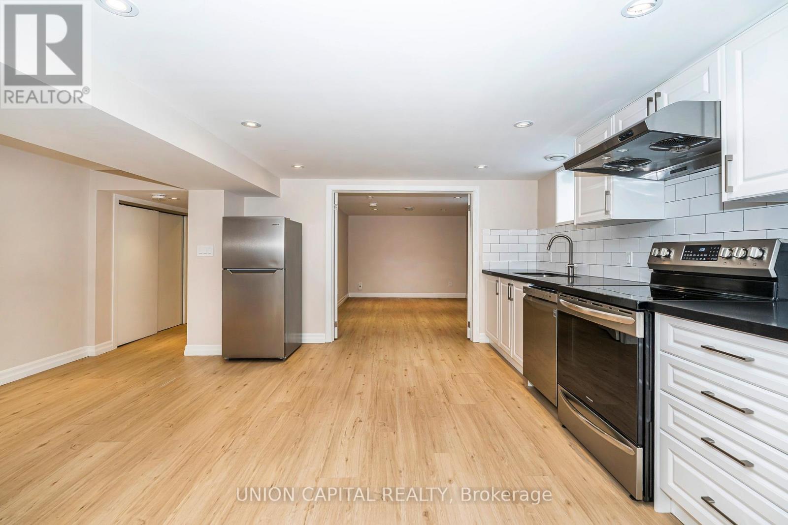 Basement - 40 Peveril Hill N, Toronto, Ontario  M6C 3B1 - Photo 9 - C12771810