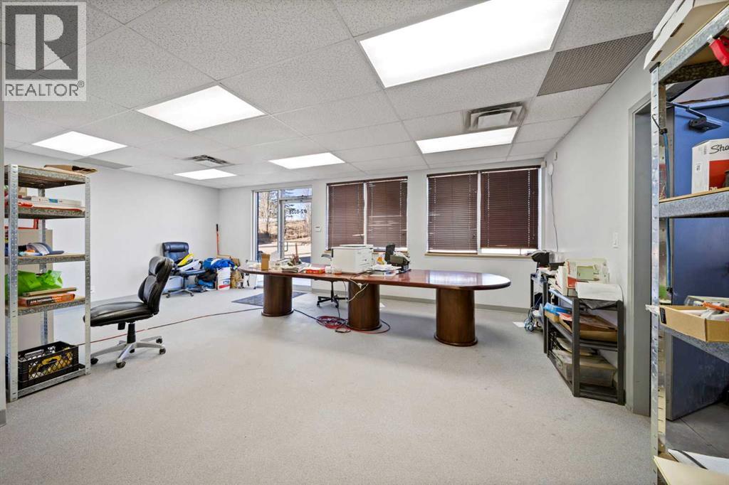 10 & 20, 8028 Edgar Industrial Crescent, Red Deer, Alberta  T4P 3R3 - Photo 11 - A2269450