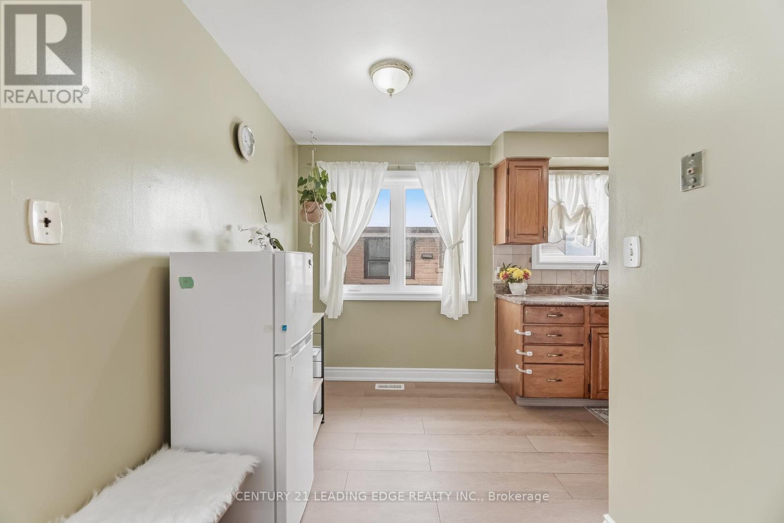 58 Rushley Drive, Toronto, Ontario  M1P 3S5 - Photo 15 - E12771624