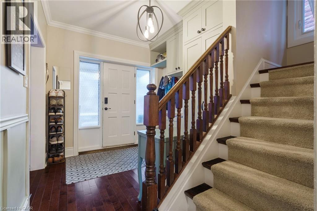 186 Balsam Avenue S Unit# Main, Hamilton, Ontario  L8M 3B8 - Photo 5 - 40795749