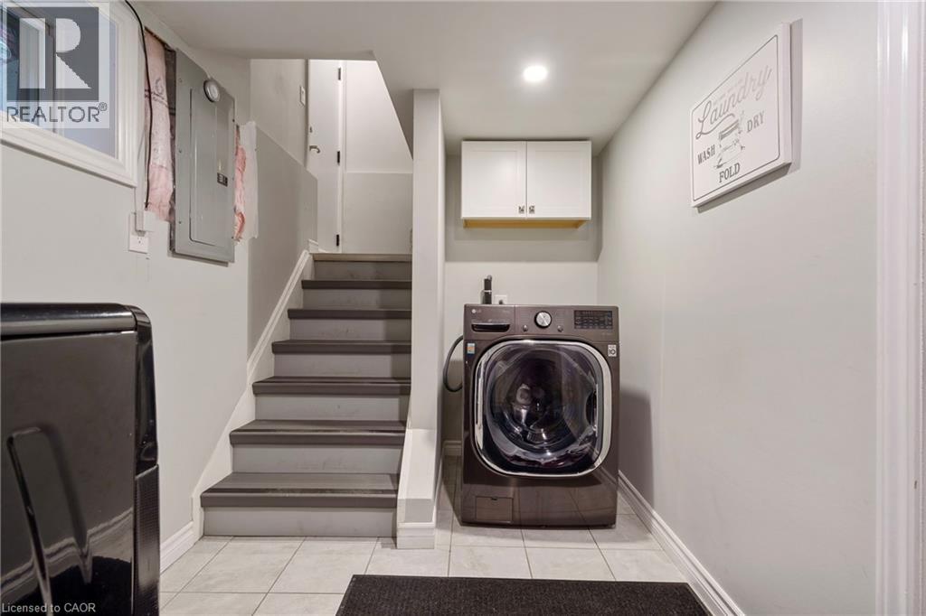 186 Balsam Avenue S Unit# Main, Hamilton, Ontario  L8M 3B8 - Photo 41 - 40795749