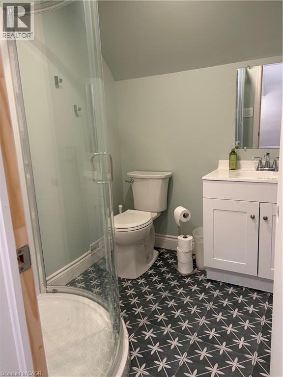 186 Balsam Avenue S Unit# Main, Hamilton, Ontario  L8M 3B8 - Photo 39 - 40795749