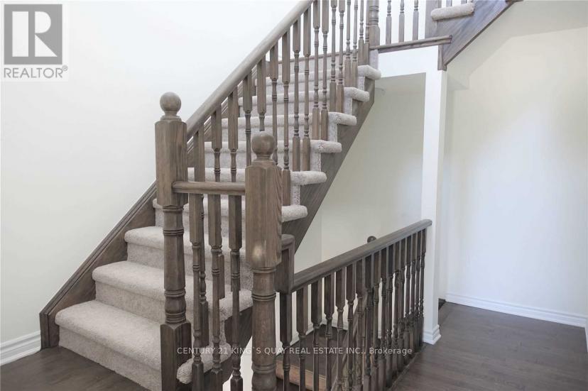 56 Cornell Centre Boulevard, Markham, Ontario  L6B 1N1 - Photo 14 - N12771640