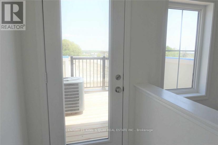 56 Cornell Centre Boulevard, Markham, Ontario  L6B 1N1 - Photo 3 - N12771640