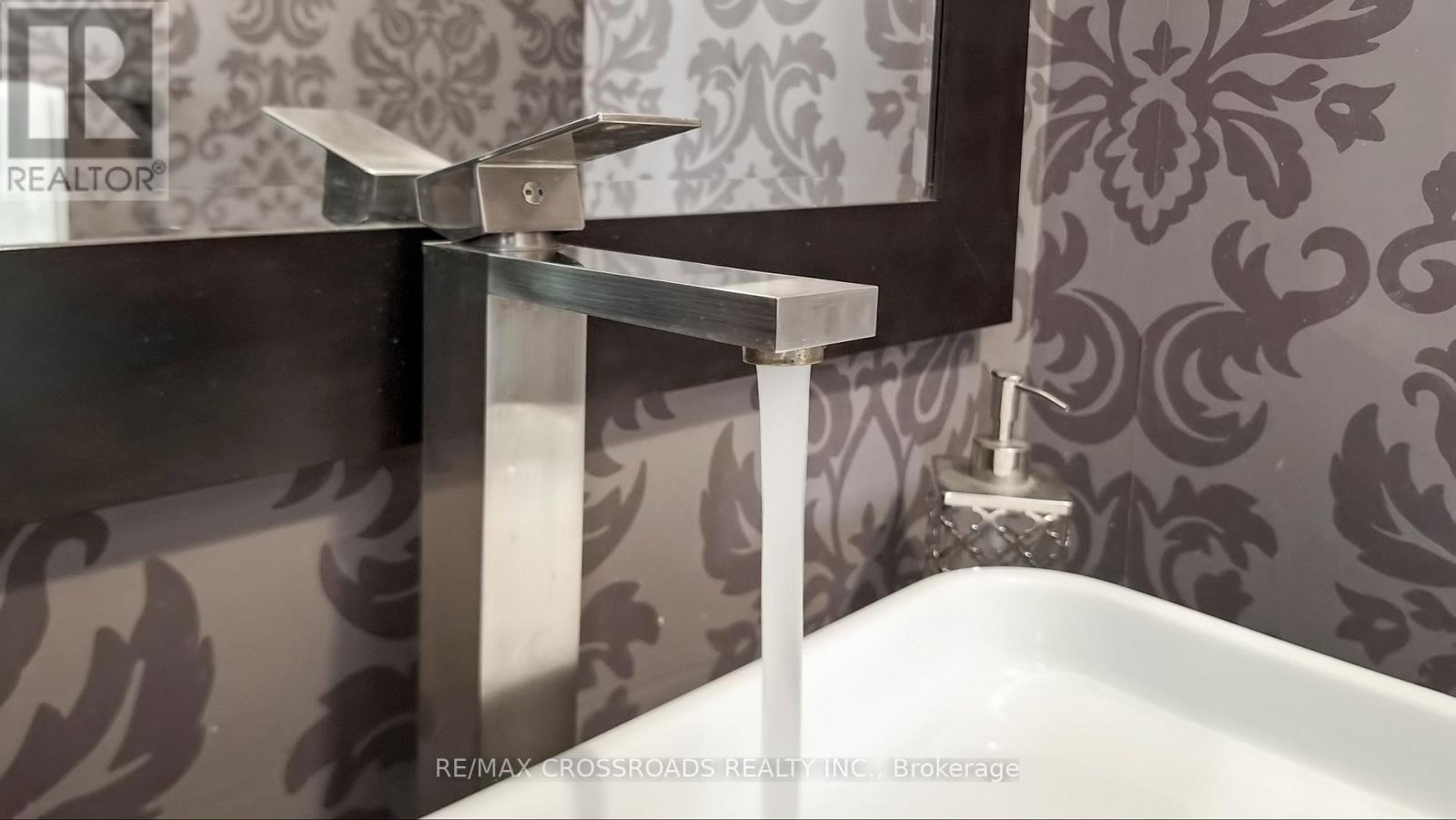 122 Destino Crescent, Vaughan, Ontario  L4H 3E2 - Photo 21 - N12771664