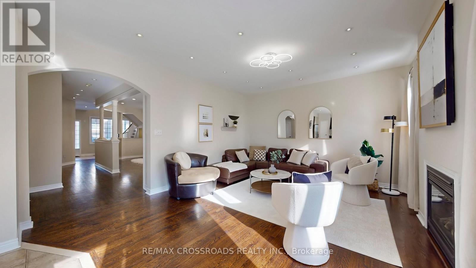 122 Destino Crescent, Vaughan, Ontario  L4H 3E2 - Photo 6 - N12771664