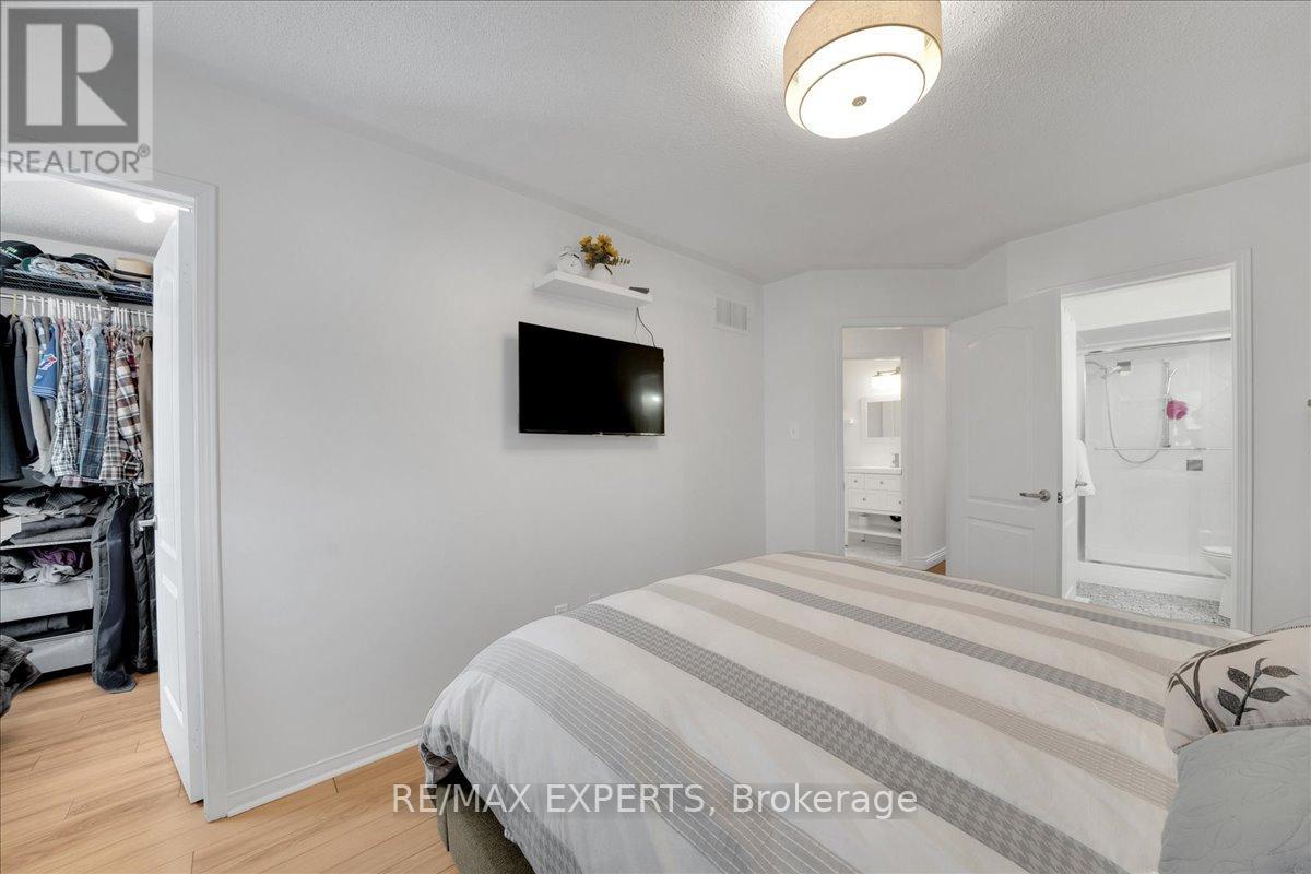 36 - 165 Fieldstone Drive, Vaughan, Ontario  L4L 9M1 - Photo 26 - N12771708